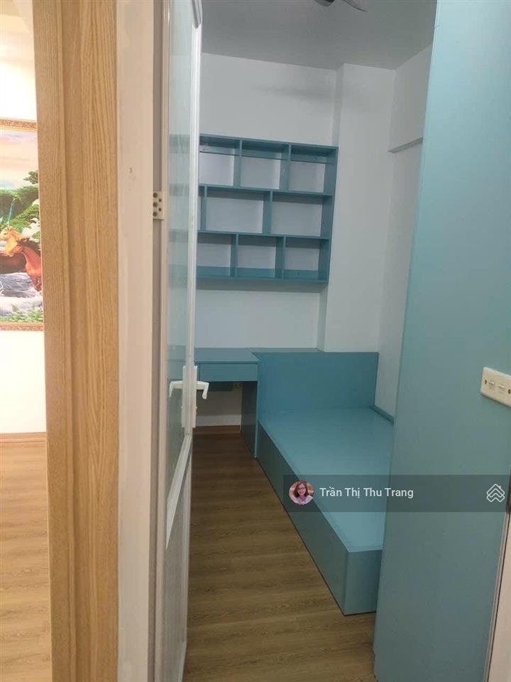 Căn hộ đẹp hiếm kđt việt hưng, chỉ việc xách vali về ở