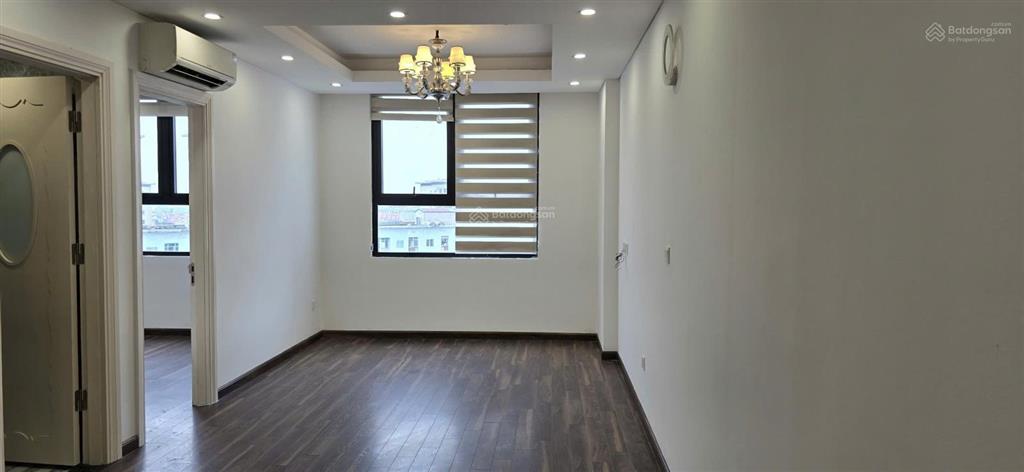 Cho thuê căn hộ chung cư cao cấp eco city kđt việt hưng  3pn, 2wc  10tr/tháng.  0917 507 ***