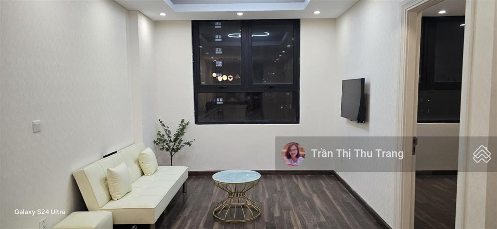 Cho thuê căn hộ cao cấp 2pn tại eco city việt hưng full nội thất, chỉ việc xách vali vào ở