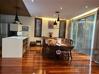 Biệt thự palm garden việt hưng  đường ngô viết thụ