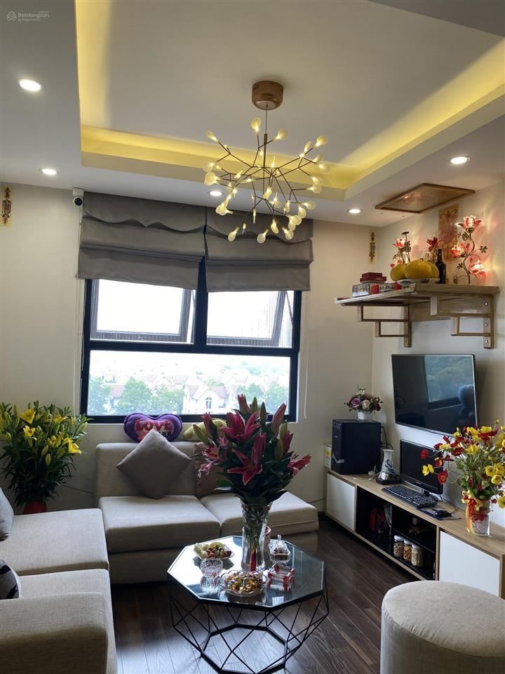 Căn hộ chung cư cao cấp eco city việt hưng  3pn, 2wc hướng đông nam, view vinhomes riverside