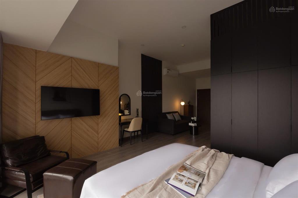Chính chủ thiện chí bán studio 3,050 tỷ nội thất full  view thoáng mát  tháp trung tâm (giá tốt)