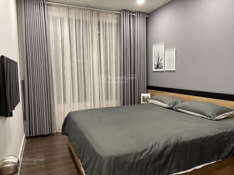 Trống sẵn căn 3pn view sông 20tr  nội thất mới (nhà đẹp)