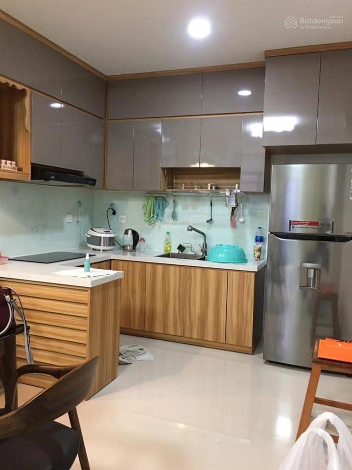 Bán gấp 2pn 76m2 6,4 tỷ  view sông  giá tốt