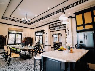 Bán biệt thự song lập 180m2 giá 15.6 tỷ