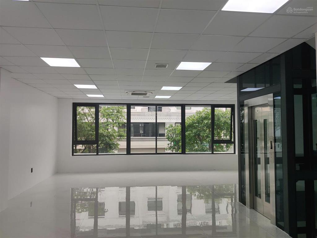 Giá cực tốt tháng ngâu  cần bán nhanh căn shop hải đăng 120m2  dòng tiền sẵn 60tr/tháng