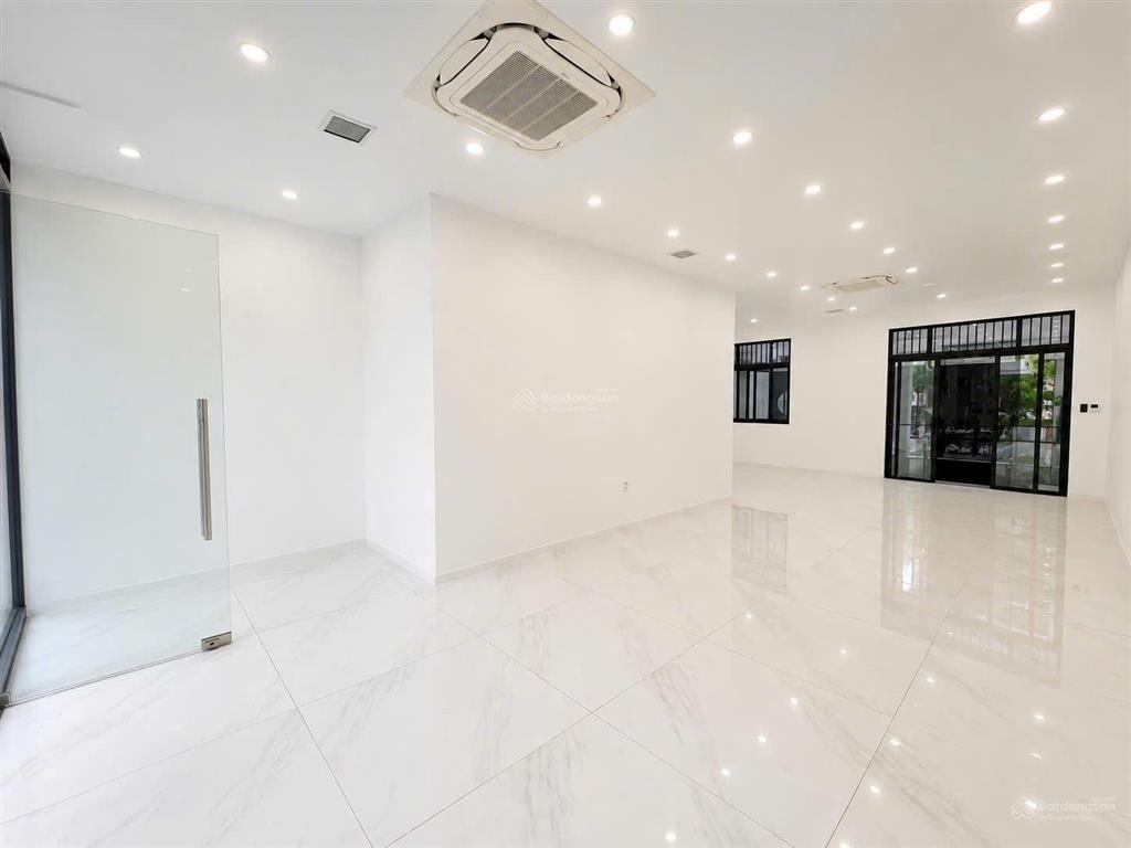 Giá cực tốt  cần bán nhanh căn hải đăng 120m2  dòng tiền sẵn 60tr/tháng