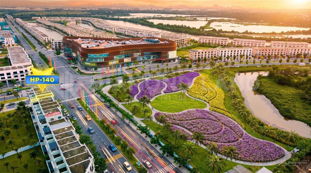 Chính chủ bán shophouse đối diện vincom megamall, vin school (đã có hợp đồng thuê 3 năm)