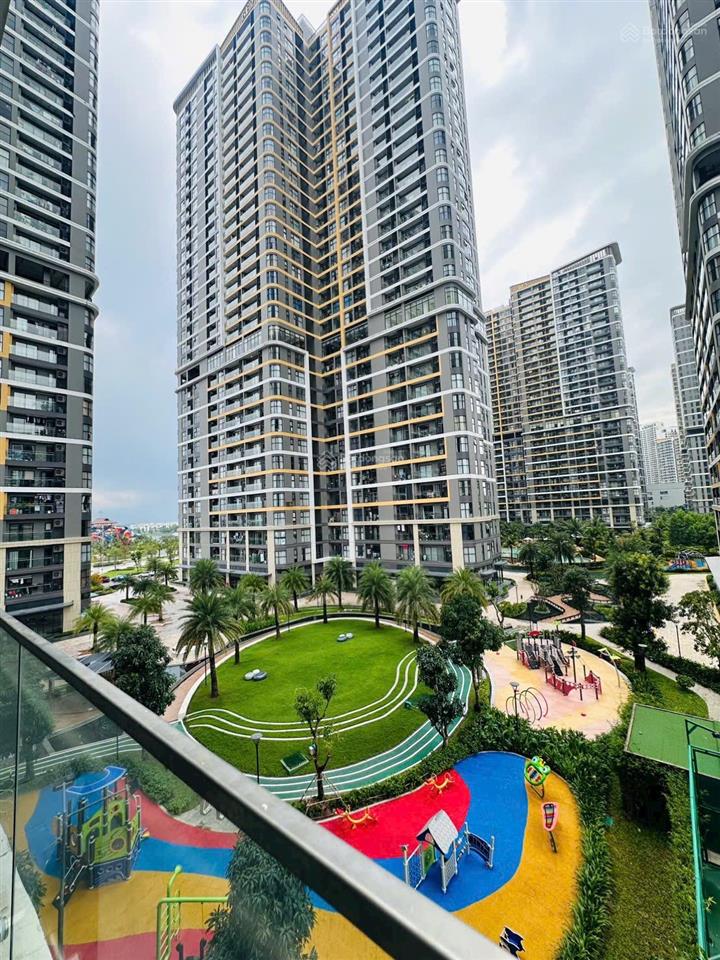 Bán căn hộ the beverly  vinhomes grand park, 4,45 tỷ, 80m2, 2pn, 2wc, chính chủ, hot!