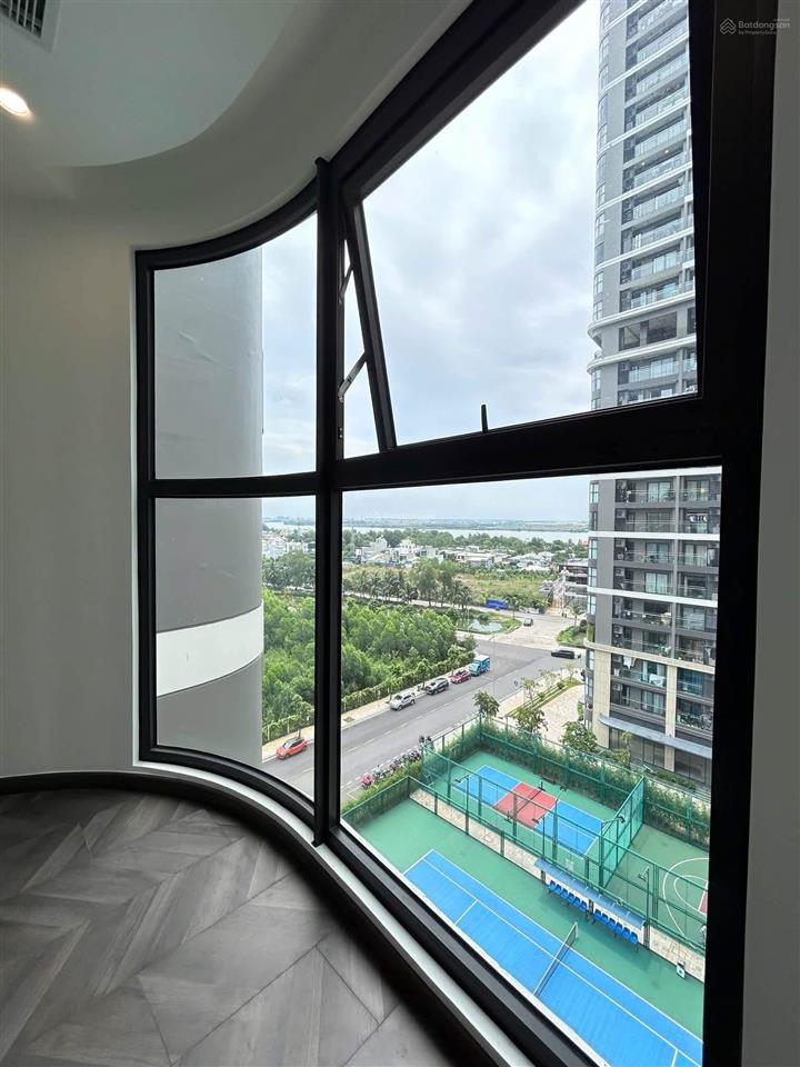 Cực sốc bán căn hộ the beverly  vinhomes grand park giá chỉ 4,45 tỷ  80m2 giá hời