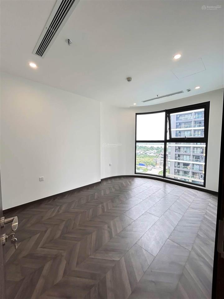 Cực sốc bán căn hộ the beverly  vinhomes grand park giá chỉ 4,45 tỷ  80m2 giá hời