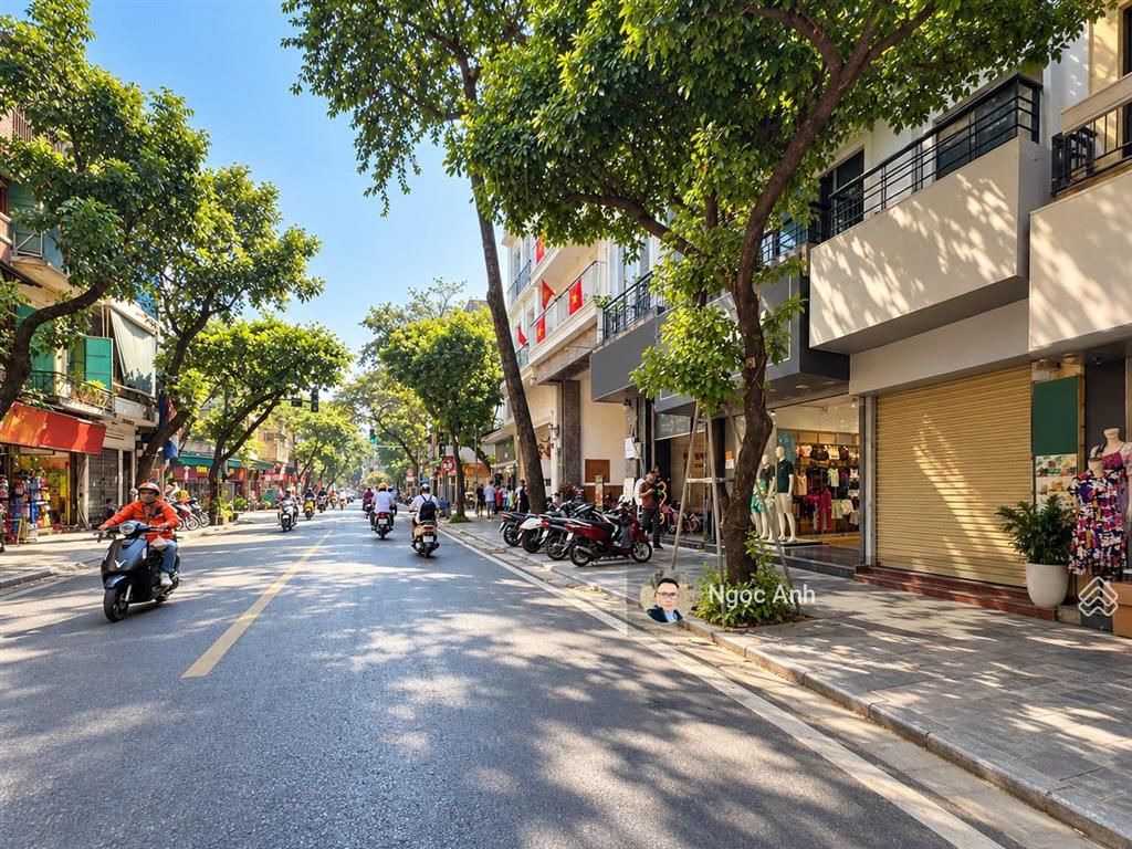 Cho thuê nhà mặt phố hàng bông, hoàn kiếm, mặt tiền 10.5m, 100m2 x 4 tầng