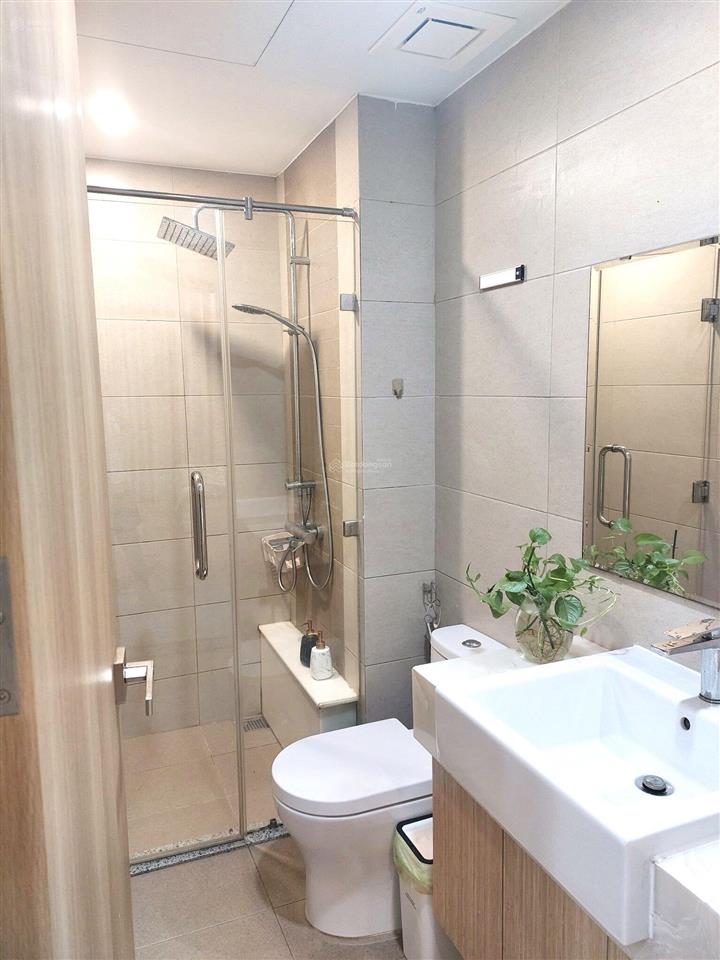 Bán nhanh căn emerald  63m2 2pn1wc giá 4.9 tỷ, tầng thấp view nội khu yên tĩnh
