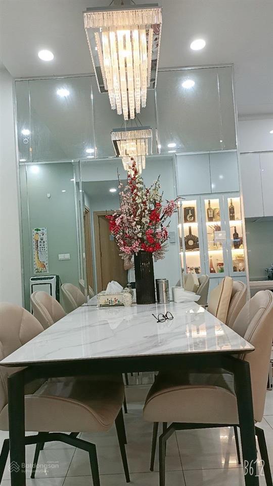 Bán gấp căn emerald 63m2  2pn1wc giá 5.1 tỷ [ bao phí thuế] nhà full nt