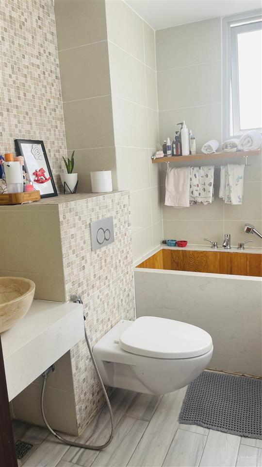 Chính chủ cần bán nhanh căn ruby 3pn2wc giá 5.150 tỷ đã có sổ. nhà full nt đẹp