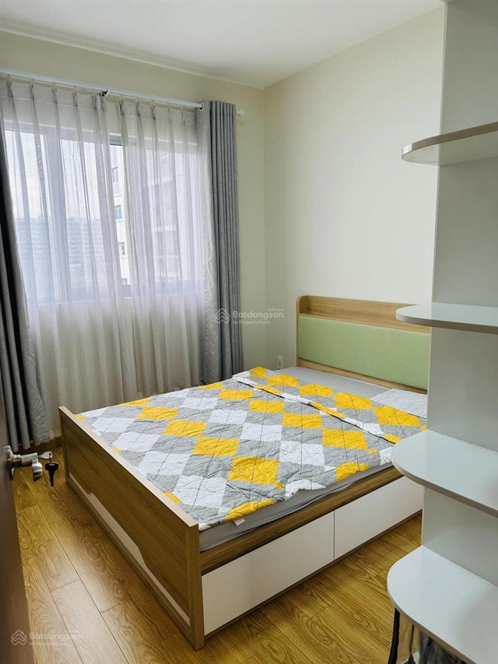 Bán nhanh căn ruby 3pn2wc giá 5.5 tỷ có ban công, nhà full nt view hồ sinh thái