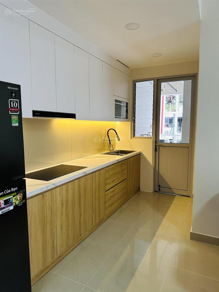Bán nhanh căn ruby 3pn2wc giá 5.5 tỷ có ban công, nhà full nt view hồ sinh thái