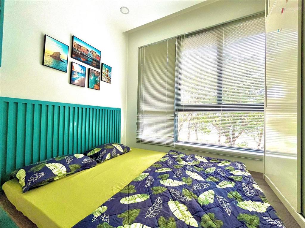 Chính chủ cần bán gấp căn hộ emerald 71m22pn2wc giá 5.4 tỷ bao hết, nhà ntcb view nội khu