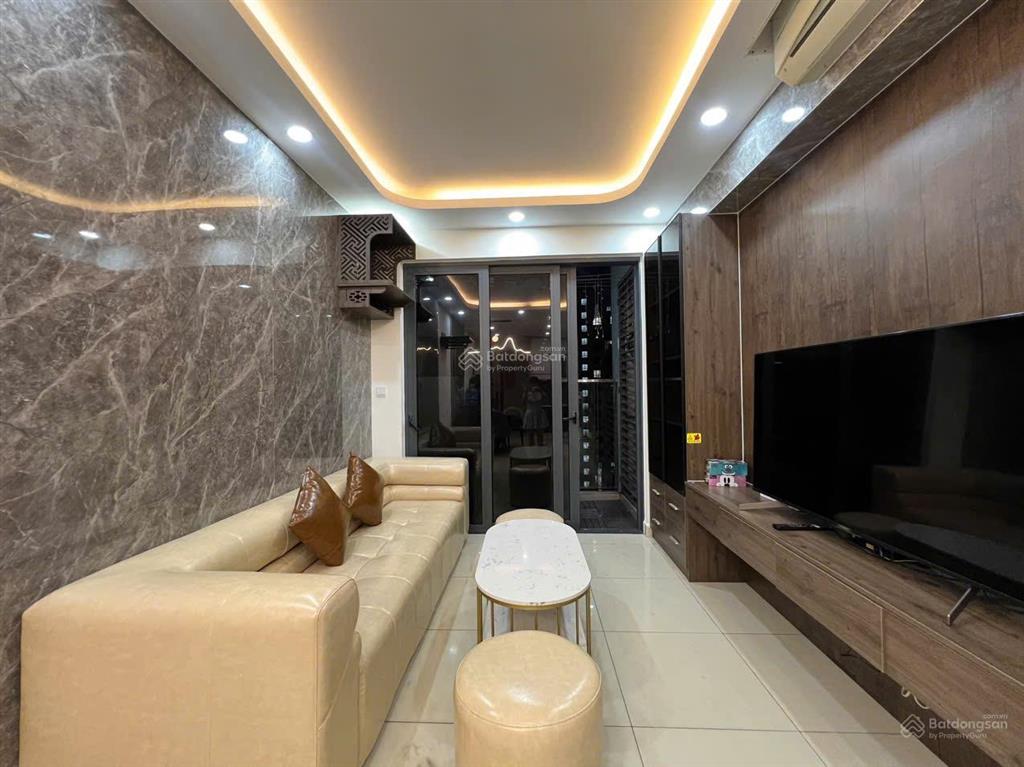 Bán cc 2pn, 2wc, 71m2 tại emerald  celadon city, giá ưu đãi 5,3 tỷ vnd