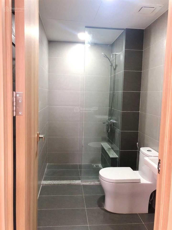 Chính chủ cần bán căn emerald 71m2  2pn2wc giá 5.180 tỷ bao hết, view nội khu yên tĩnh