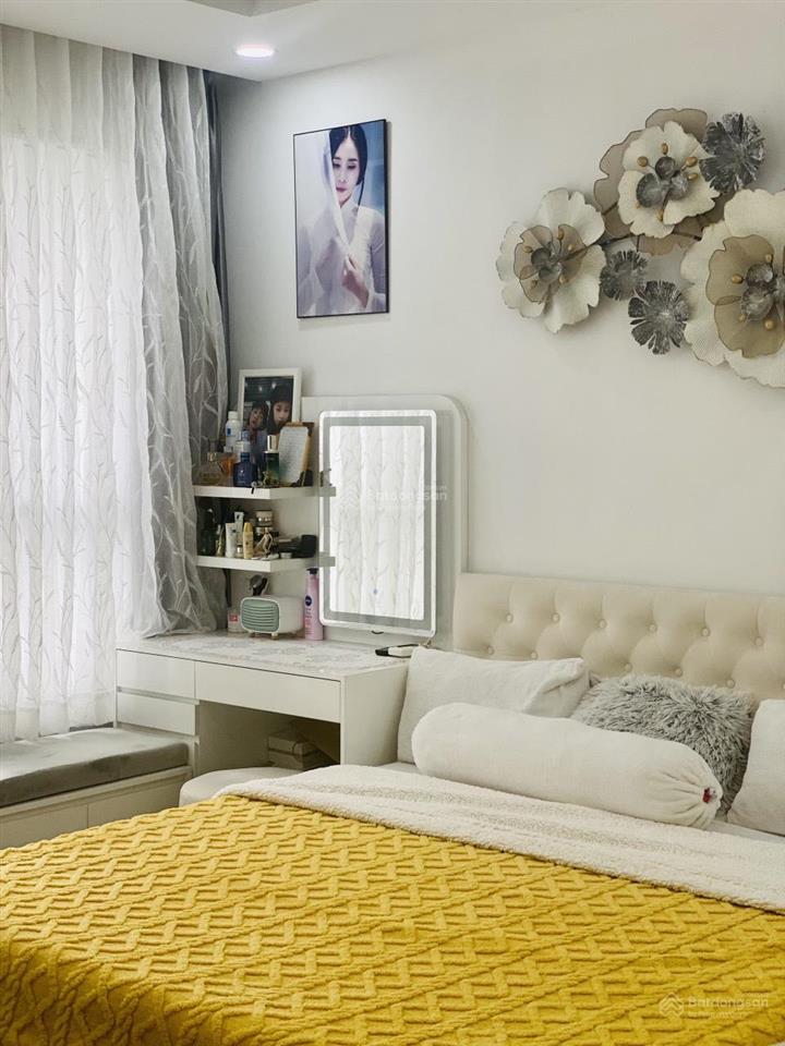Bán cc emerald  celadon city, 5,3 tỷ, 71m2, 2pn + 2wc chỉ với giá tốt