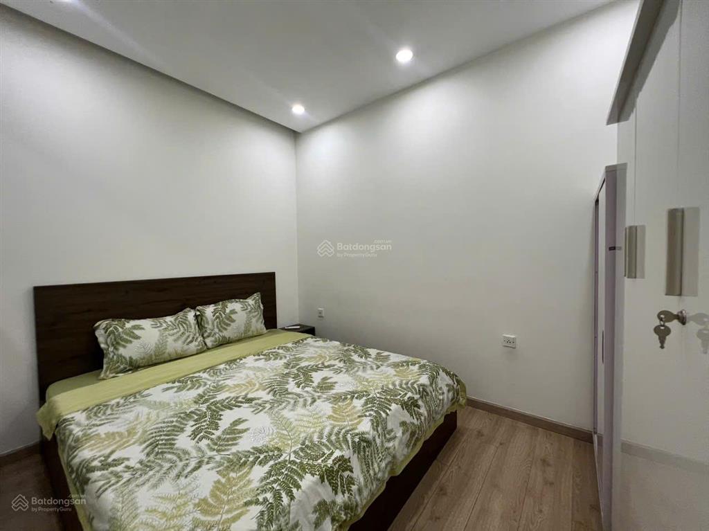 Bán căn hộ emerald 71m2  2pn2wc giá 5.2 tỷ bao hết, nhà trống  view nội khu