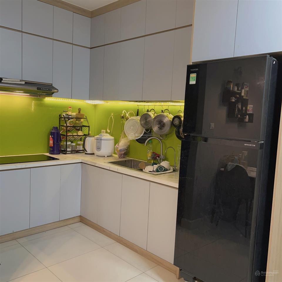 Cần bán gấp căn hộ emerald 71m2  2pn2wc giá 5.2 tỷ bao hết, nhà ntcb
