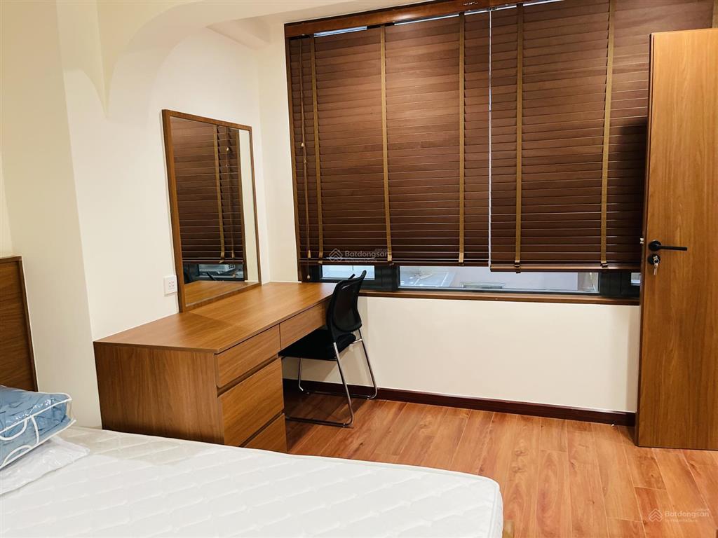 Cho thuê căn hộ mới trung tâm phố tây nha trang