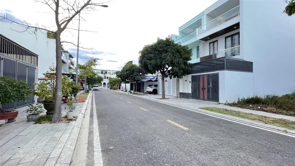 Bán lô đất khu đô thị mỹ gia gói 7
tp nha trang rẻ nhất thị trường