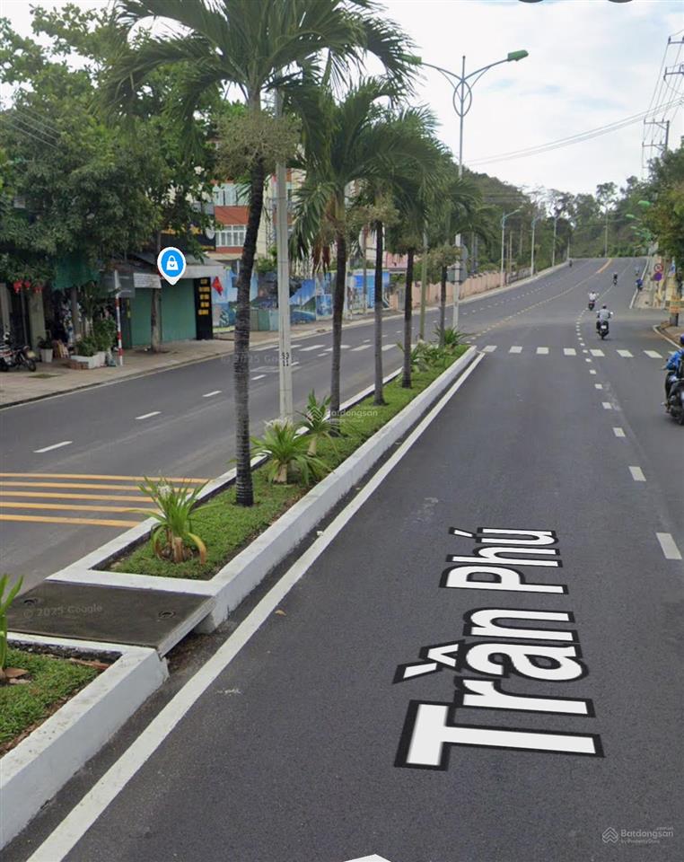 Bán nhà 2 tầng mặt tiền trần phú vĩnh nguyên, nha trang giá rẻ