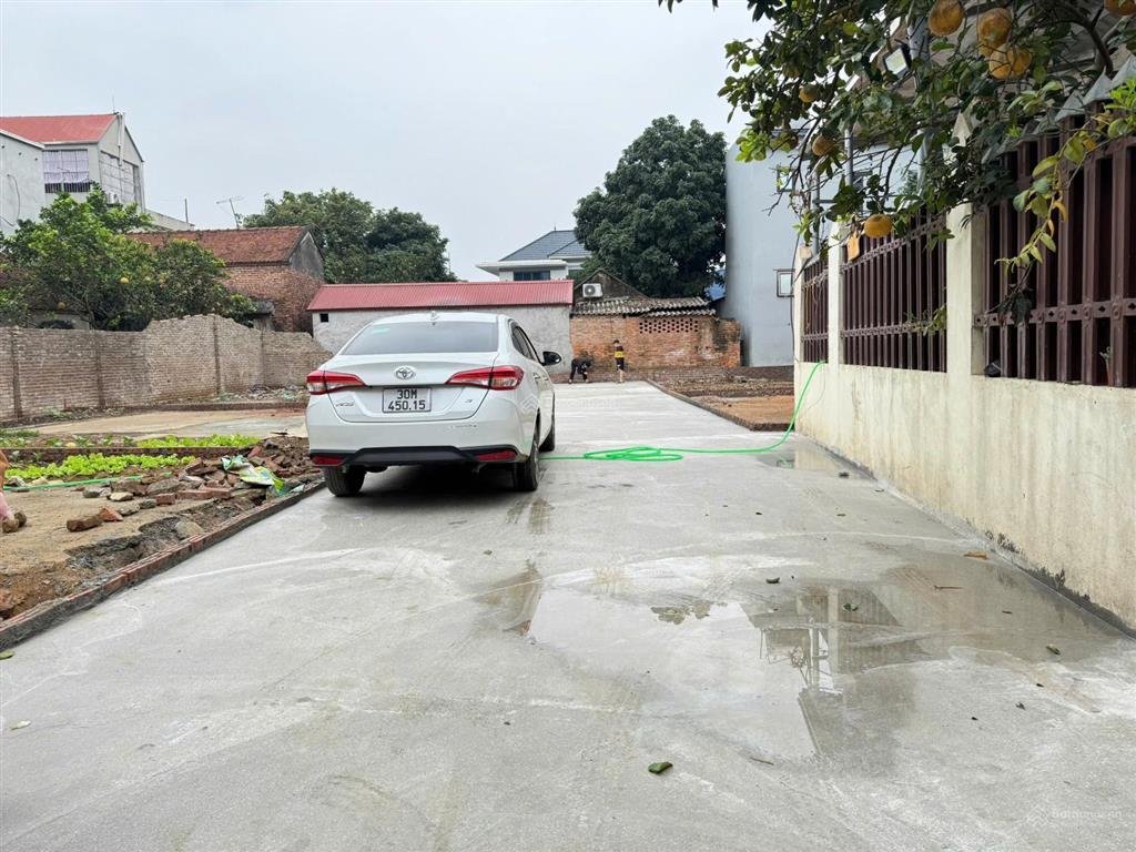 Đất xã phú nghĩa làn 2 quốc lộ 6