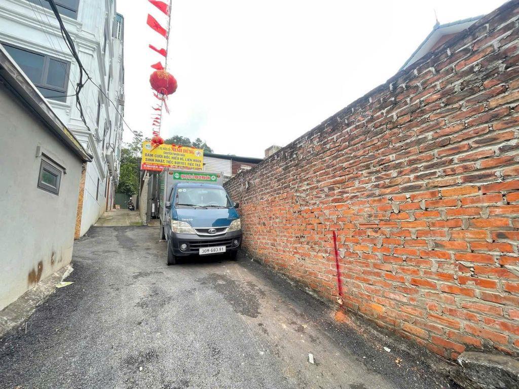 bán 50m đất TDP Ninh Sơn - TT Chúc Sơn giá chính chủ