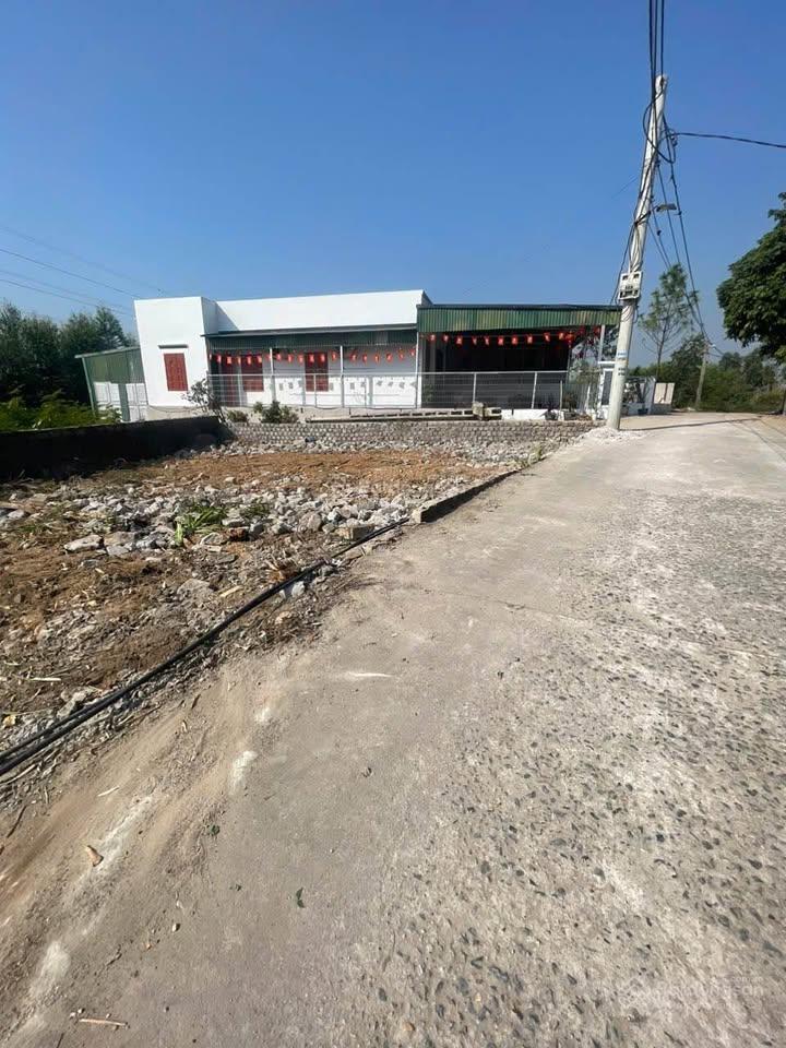 Đất đẹp khu yên dưỡng phường hoàng quế hiếm có 02 lô full thổ cắt lỗ