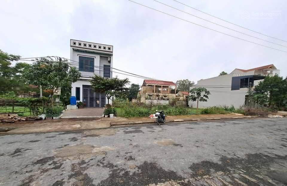 Chính chủ cần bán lô đất tại khu 1 thị trấn quán lào