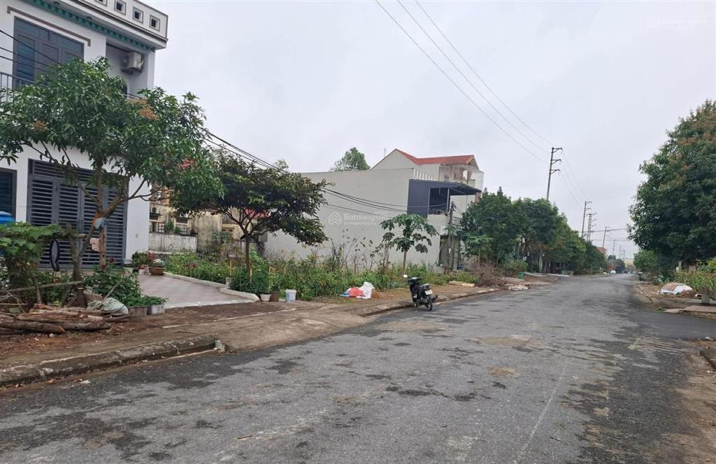 Chính chủ cần bán lô đất tại khu 1 thị trấn quán lào