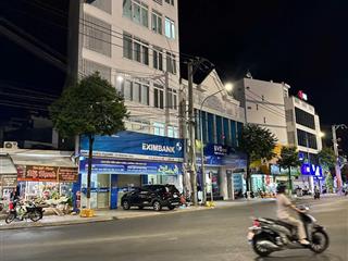 Bán nhà mặt tiền ngay vòng xoay nguyễn đức cảnh, dòng tiền thuê 10tr/tháng, gần biển, 155tr/m2