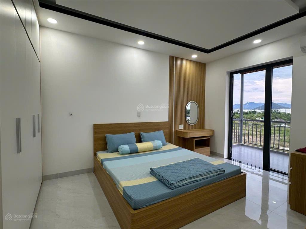 Bán gấp căn nhà đẹp 3 tầng kđt mỹ gia 2 mặt thoáng, full nội thất xịn, view cực chill, giá 9,35 tỷ