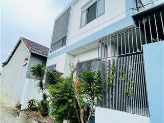 Hiếm! nhà đẹp 2 tầng ven nha trang giá rẻ có sân đỗ 2 ô tô  full nội thất mới xịn xò  chỉ 2,4 tỷ