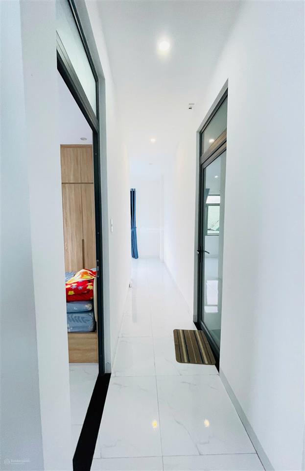 Hiếm! nhà đẹp 2 tầng ven nha trang giá rẻ có sân đỗ 2 ô tô  full nội thất mới xịn xò  chỉ 2,4 tỷ