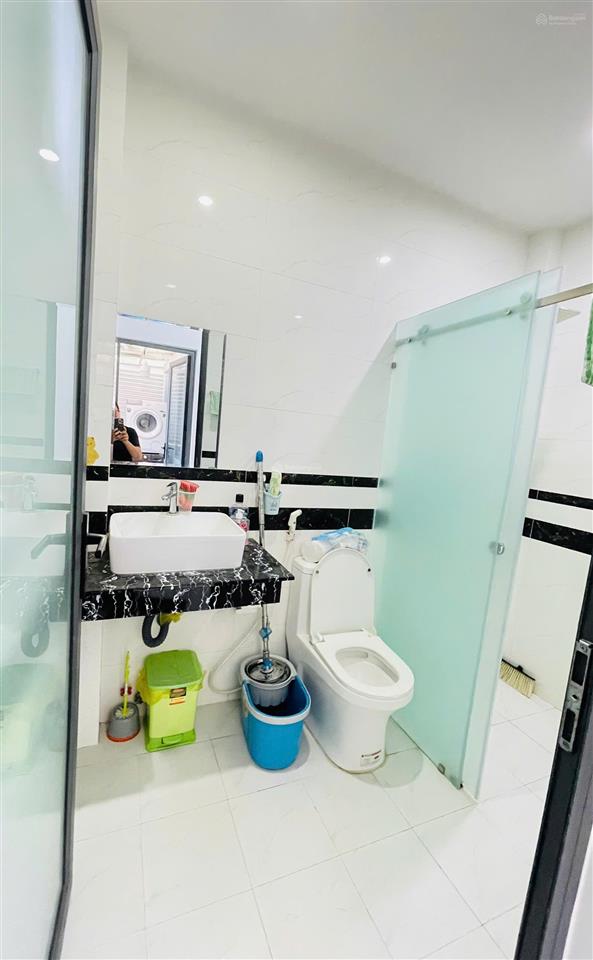 Hiếm! nhà đẹp 2 tầng ven nha trang giá rẻ có sân đỗ 2 ô tô  full nội thất mới xịn xò  chỉ 2,4 tỷ