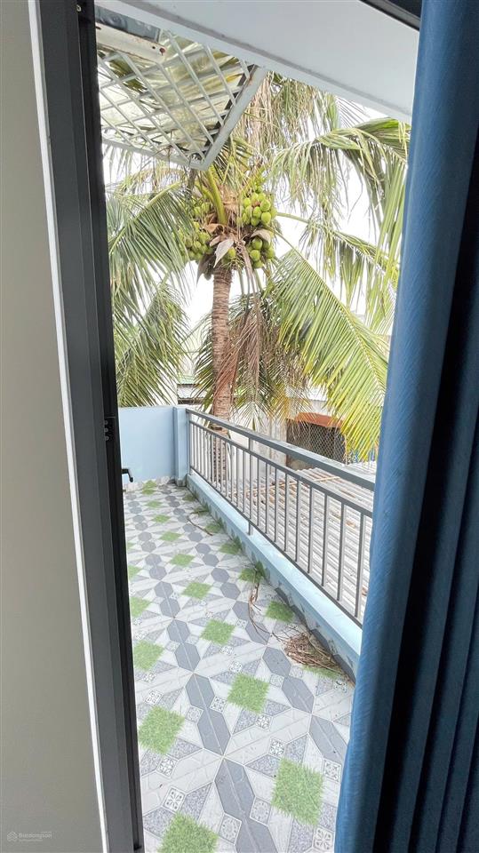 Hiếm! nhà đẹp 2 tầng ven nha trang giá rẻ có sân đỗ 2 ô tô  full nội thất mới xịn xò  chỉ 2,4 tỷ