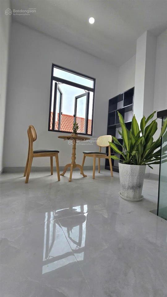 Hiếm! nhà đẹp 1 trệt 1 lầu tại diên điền ngang 6,5m, full nội thất, đường oto, chỉ 1 tỷ 840 triệu