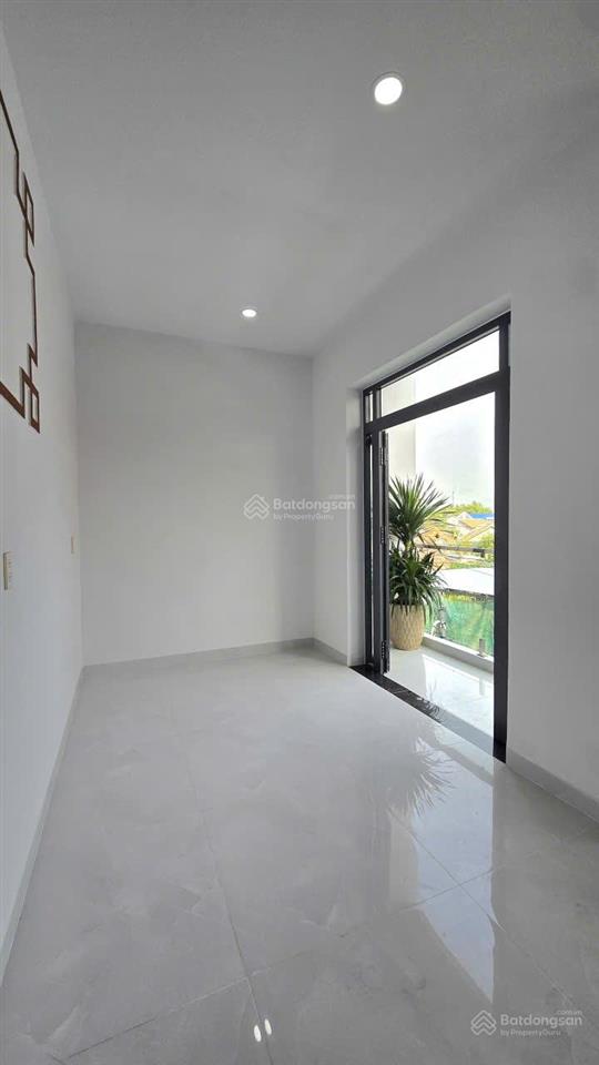 Hiếm! nhà đẹp 1 trệt 1 lầu tại diên điền ngang 6,5m, full nội thất, đường oto, chỉ 1 tỷ 840 triệu