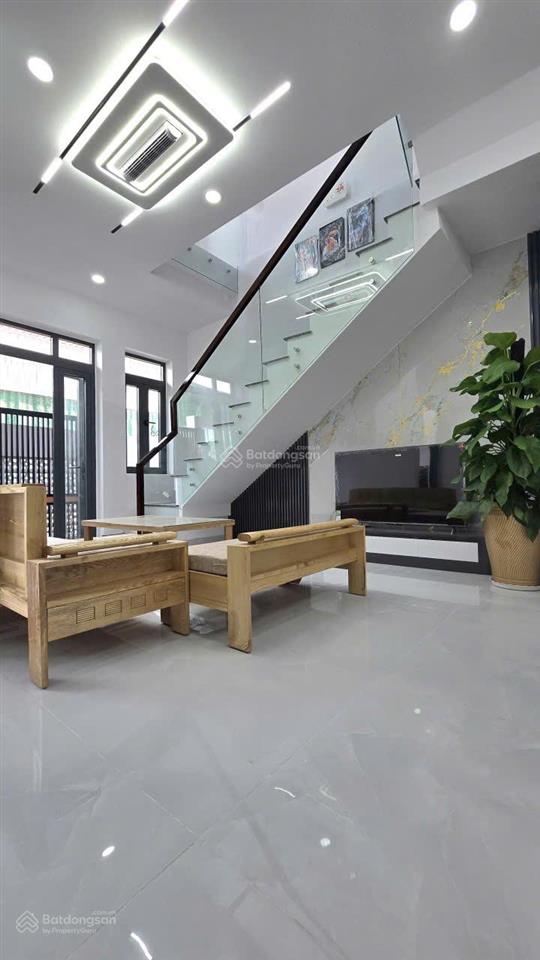 Hiếm! nhà đẹp 1 trệt 1 lầu tại diên điền ngang 6,5m, full nội thất, đường oto, chỉ 1 tỷ 840 triệu
