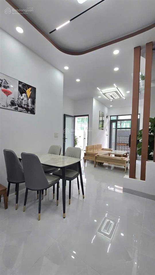 Hiếm! nhà đẹp 1 trệt 1 lầu tại diên điền ngang 6,5m, full nội thất, đường oto, chỉ 1 tỷ 840 triệu