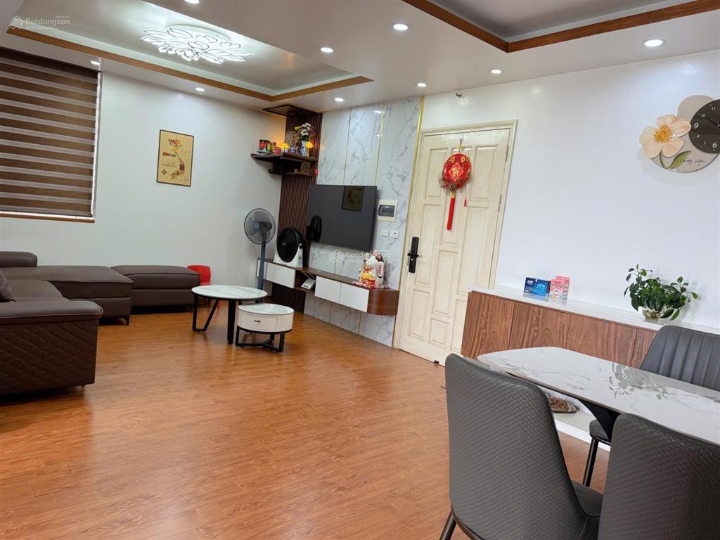 Bán căn góc chung cư tân tây đô tòa nhà ct1a xuân phương đan phượng 79m 2n2vs giá 4.x tỷ