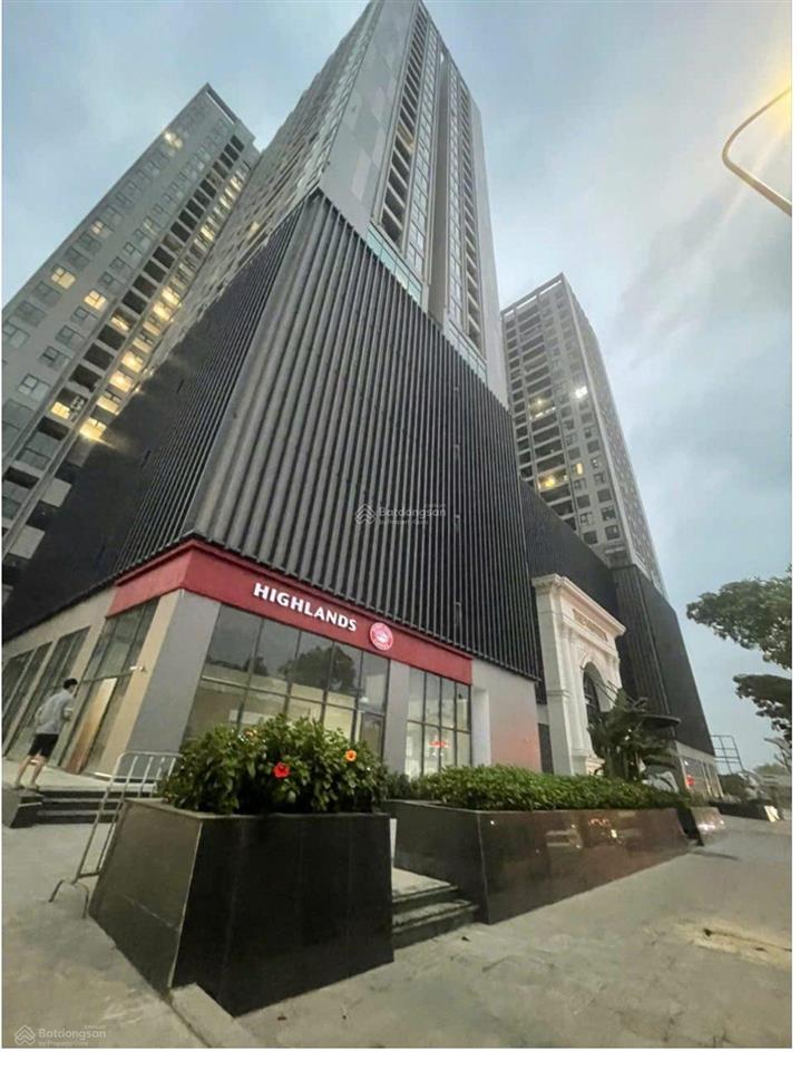 Bán căn hộ chung cư wisteria 138m 3n hướng đông nam mát mẻ giá nhỉnh 63 tr/m  0944 974 ***