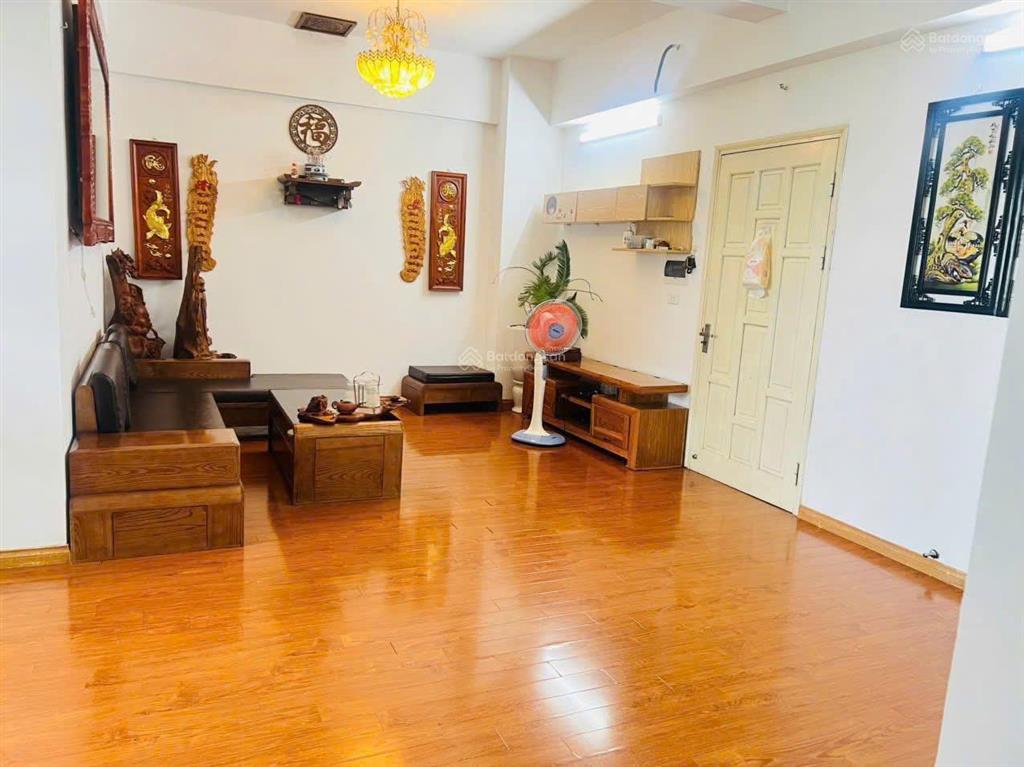 Bán căn hộ chung cư tòa ct1a  tân tây đô diện tích 76m 2n2vs nội thất đầy đủ giá 3.x (x hết số)