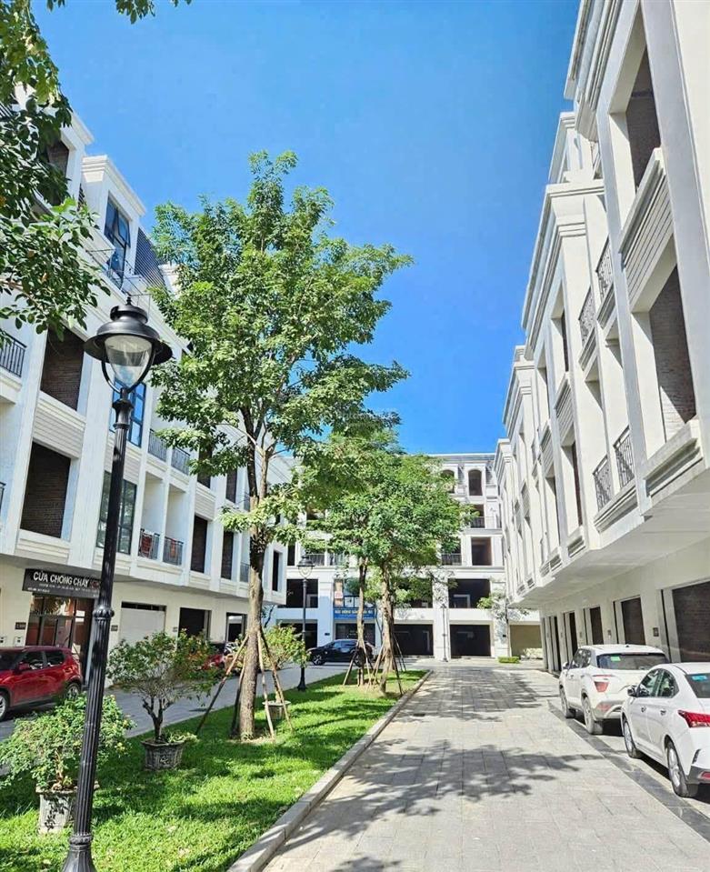 Bán liền kề 21 khu đô thị hinode  hoài đức  hà nội 90m2, 5 tầng thô giá 12,5 tỷ