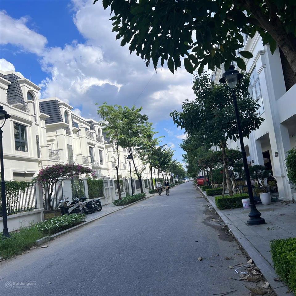Bán liền kề 21 khu đô thị hinode  hoài đức  hà nội 90m2, 5 tầng thô giá 12,5 tỷ